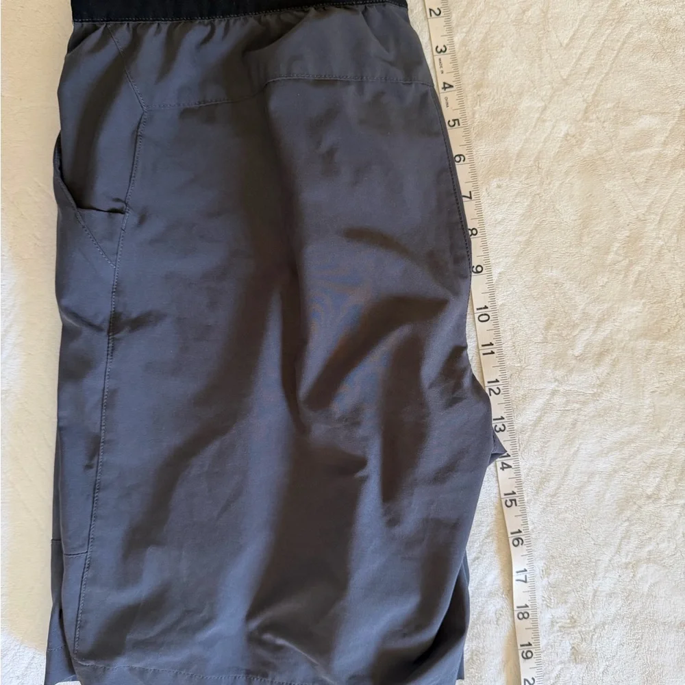 The North Face Men's Charcoal Flat Front Shorts